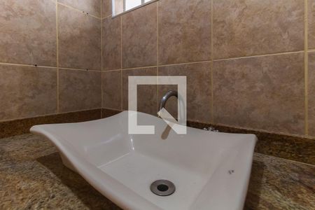 Casa para alugar com 327m², 3 quartos e 2 vagasBanheiro da Suíte