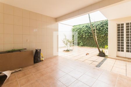 Casa para alugar com 327m², 3 quartos e 2 vagasÁrea de Serviço 2
