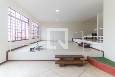 Entrada/Sala de casa para alugar com 3 quartos, 327m² em Vila Suissa, Mogi das Cruzes