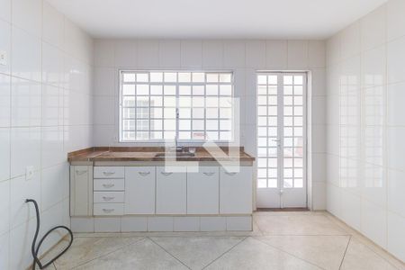 Casa para alugar com 327m², 3 quartos e 2 vagasCozinha