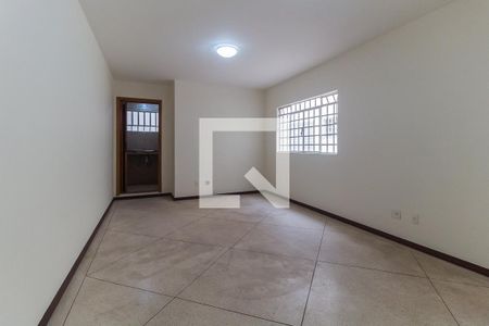 Casa para alugar com 327m², 3 quartos e 2 vagasQuarto 1 - Suíte