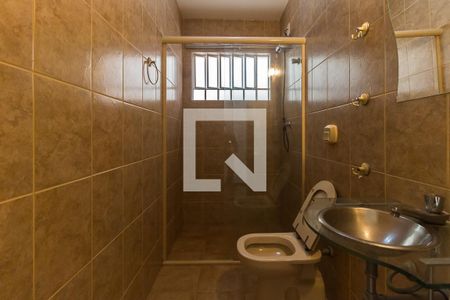 Casa para alugar com 327m², 3 quartos e 2 vagasBanheiro 2