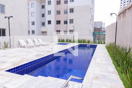 Apartamento à venda com 35m², 2 quartos e sem vagaÁrea comum - Piscina