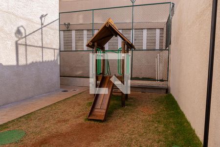 Apartamento à venda com 35m², 2 quartos e sem vagaÁrea comum - Playground