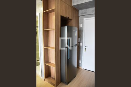 Cozinha de kitnet/studio para alugar com 1 quarto, 32m² em Pompeia, São Paulo