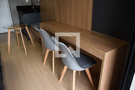 Sala de kitnet/studio para alugar com 1 quarto, 32m² em Pompeia, São Paulo