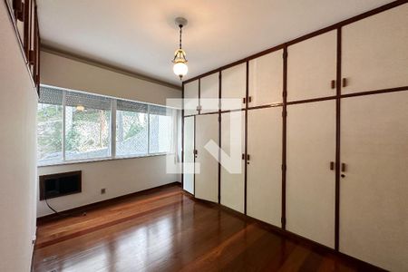 Apartamento para alugar com 206m², 5 quartos e 2 vagas Apartamento para alugar com 206m², 5 quartos e 2 vagasQuarto 01