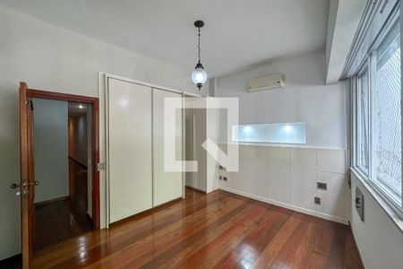 Apartamento para alugar com 206m², 5 quartos e 2 vagas Apartamento para alugar com 206m², 5 quartos e 2 vagasSuíte