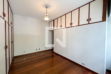 Apartamento para alugar com 206m², 5 quartos e 2 vagas Apartamento para alugar com 206m², 5 quartos e 2 vagasQuarto 01