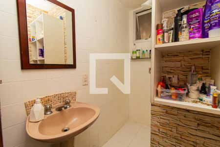 Apartamento à venda com 130m², 3 quartos e 1 vagaBanheiro Social