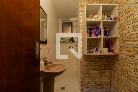 Apartamento à venda com 130m², 3 quartos e 1 vagaBanheiro Social