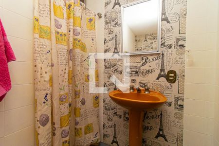 Apartamento à venda com 130m², 3 quartos e 1 vagaBanheiro da Suíte 1