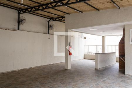 Apartamento para alugar com 45m², 2 quartos e 1 vaga Apartamento para alugar com 45m², 2 quartos e 1 vagaÁrea comum - Churrasqueira