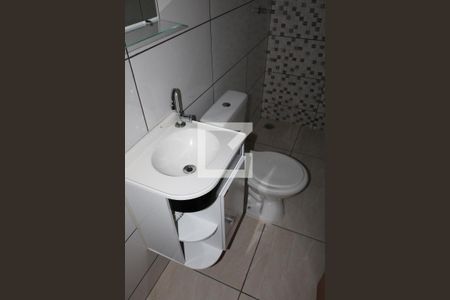 Casa para alugar com 70m², 2 quartos e 1 vagaBanheiro 1