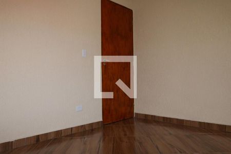 Casa para alugar com 70m², 2 quartos e 1 vagaQuarto 1