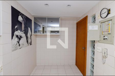 Apartamento à venda com 120m², 3 quartos e 2 vagasCozinha