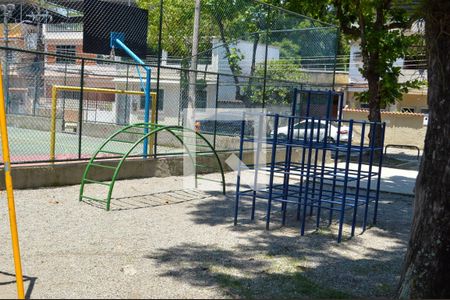 Casa de condomínio à venda com 178m², 5 quartos e 2 vagasÁrea comum - Playground