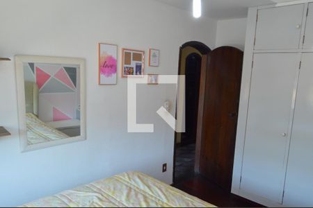 Quarto 1 de casa de condomínio à venda com 5 quartos, 178m² em Taquara, Rio de Janeiro