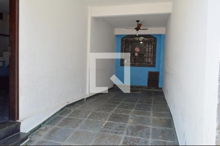 Casa de condomínio à venda com 178m², 5 quartos e 2 vagasGaragem 