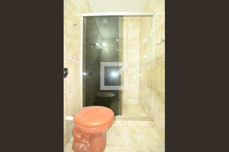 Banheiro de apartamento para alugar com 2 quartos, 45m² em Madureira, Rio de Janeiro