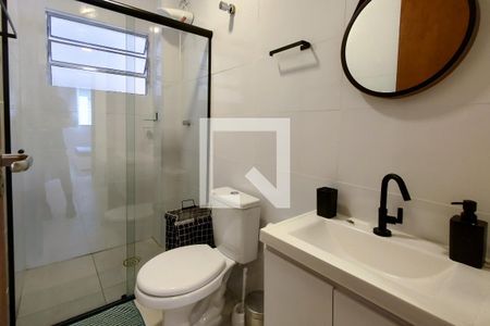 Apartamento para alugar com 45m², 2 quartos e 1 vaga Apartamento para alugar com 45m², 2 quartos e 1 vagaBanheiro