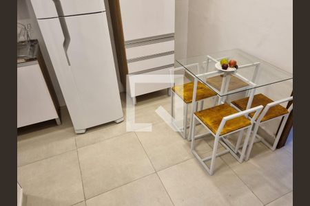 Apartamento para alugar com 45m², 2 quartos e 1 vaga Apartamento para alugar com 45m², 2 quartos e 1 vagaCozinha