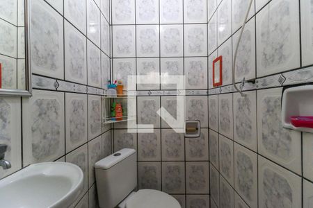 Casa à venda com 174m², 2 quartos e 6 vagas Casa à venda com 174m², 2 quartos e 6 vagasBanheiro de Serviço