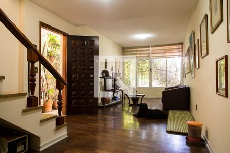 Sala de casa à venda com 4 quartos, 207m² em Indianópolis, São Paulo