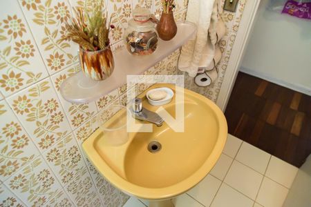 Casa à venda com 207m², 4 quartos e 2 vagasLavabo 