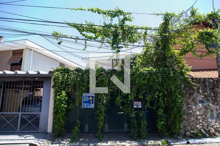 Casa à venda com 207m², 4 quartos e 2 vagasFachada