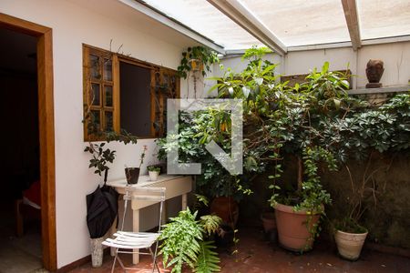 Casa à venda com 207m², 4 quartos e 2 vagasQuintal e Área de Serviço