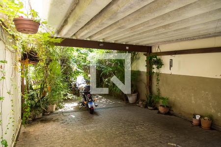 Casa à venda com 207m², 4 quartos e 2 vagasGaragem