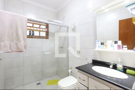 Casa para alugar com 201m², 3 quartos e 2 vagasBanheiro