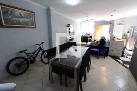 Sala de casa para alugar com 3 quartos, 170m² em Vila Bandeirantes, São Paulo