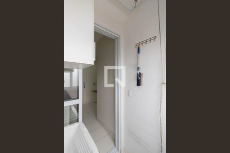 Apartamento à venda com 64m², 2 quartos e 1 vagaÁrea de Serviço