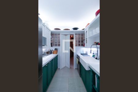 Apartamento à venda com 178m², 4 quartos e 2 vagas Apartamento à venda com 178m², 4 quartos e 2 vagasCozinha