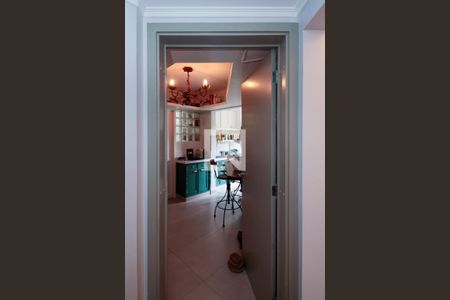 Apartamento à venda com 178m², 4 quartos e 2 vagas Apartamento à venda com 178m², 4 quartos e 2 vagasChurrasqueira