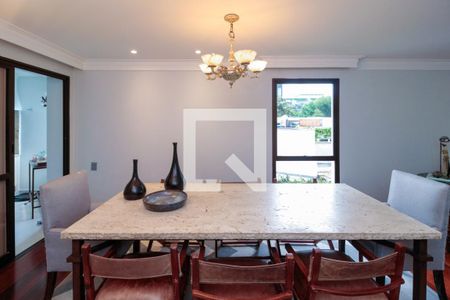 Apartamento à venda com 178m², 4 quartos e 2 vagas Apartamento à venda com 178m², 4 quartos e 2 vagasSala 1
