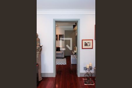 Apartamento à venda com 178m², 4 quartos e 2 vagas Apartamento à venda com 178m², 4 quartos e 2 vagasSala 2