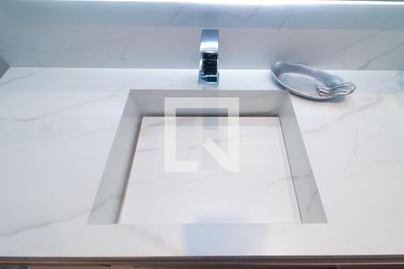 Apartamento à venda com 178m², 4 quartos e 2 vagas Apartamento à venda com 178m², 4 quartos e 2 vagasBanheiro da Suíte 1 - Torneira