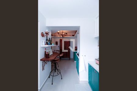 Apartamento à venda com 178m², 4 quartos e 2 vagas Apartamento à venda com 178m², 4 quartos e 2 vagasChurrasqueira