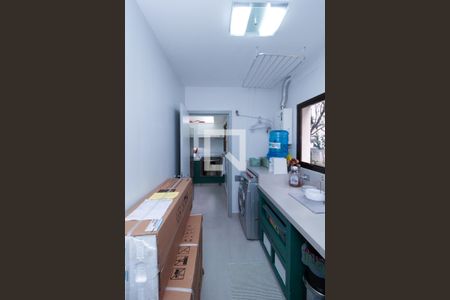 Apartamento à venda com 178m², 4 quartos e 2 vagas Apartamento à venda com 178m², 4 quartos e 2 vagasÁrea de Serviço