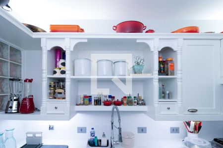 Apartamento à venda com 178m², 4 quartos e 2 vagas Apartamento à venda com 178m², 4 quartos e 2 vagasCozinha - Armários