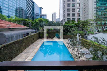 Apartamento à venda com 178m², 4 quartos e 2 vagas Apartamento à venda com 178m², 4 quartos e 2 vagasVaranda da Sala