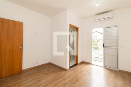 Suite de casa à venda com 3 quartos, 180m² em Vila Londrina, São Paulo