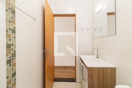 Casa à venda com 180m², 3 quartos e 4 vagasBanheiro