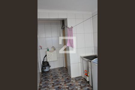 Casa à venda com 180m², 4 quartos e 1 vagaÁrea de Serviço