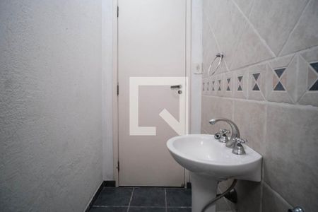 Casa para alugar com 137m², 3 quartos e 2 vagas Casa para alugar com 137m², 3 quartos e 2 vagasBanheiro 3