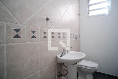 Casa para alugar com 137m², 3 quartos e 2 vagas Casa para alugar com 137m², 3 quartos e 2 vagasBanheiro 3