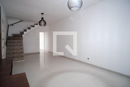 Sala de casa para alugar com 3 quartos, 137m² em Jardim Santa Maria, São Paulo